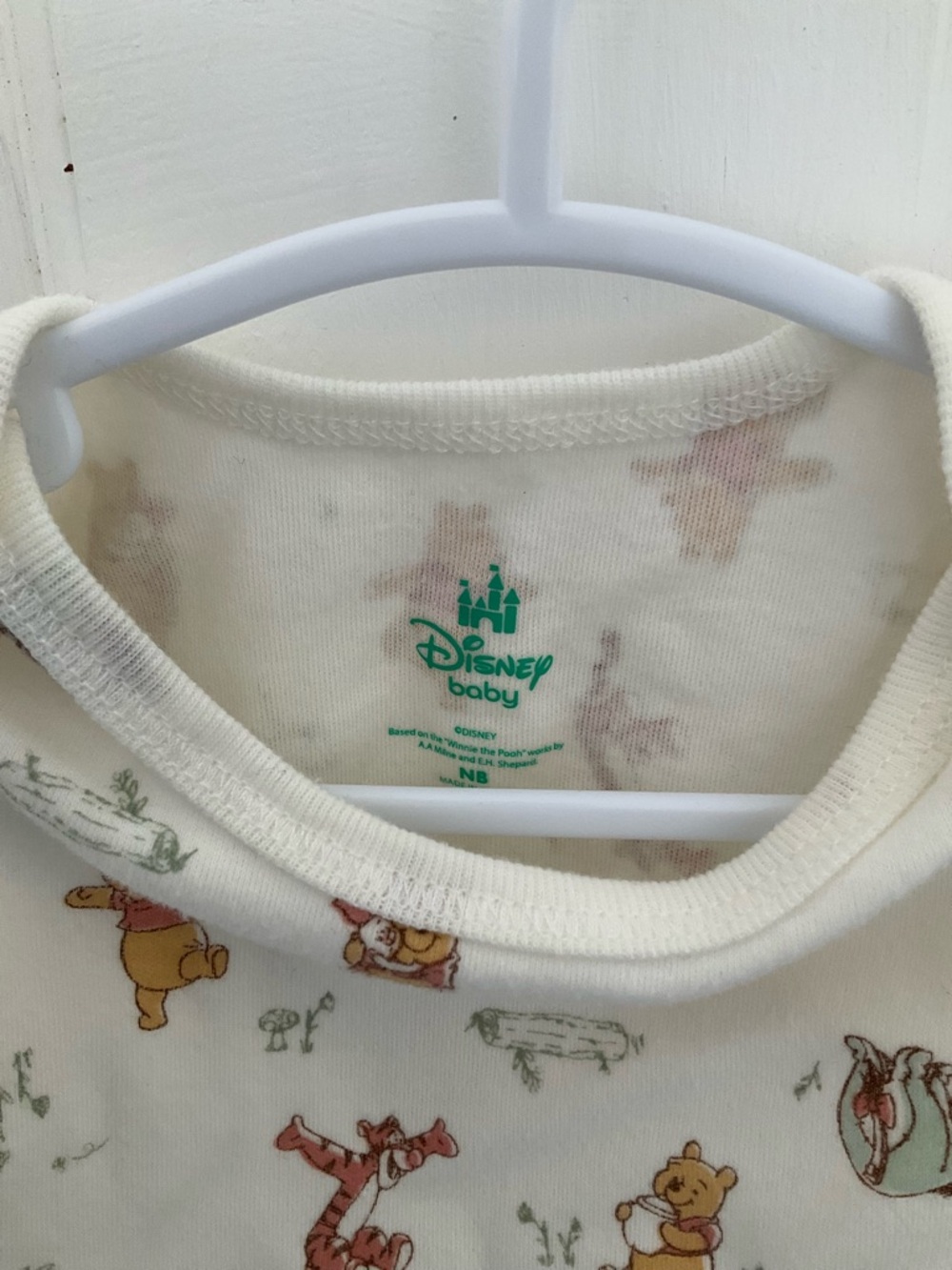 Disney Cream Winnie the Pooh & Tigger Short Sleeve Baby One-Piece - Picture 3 of 4